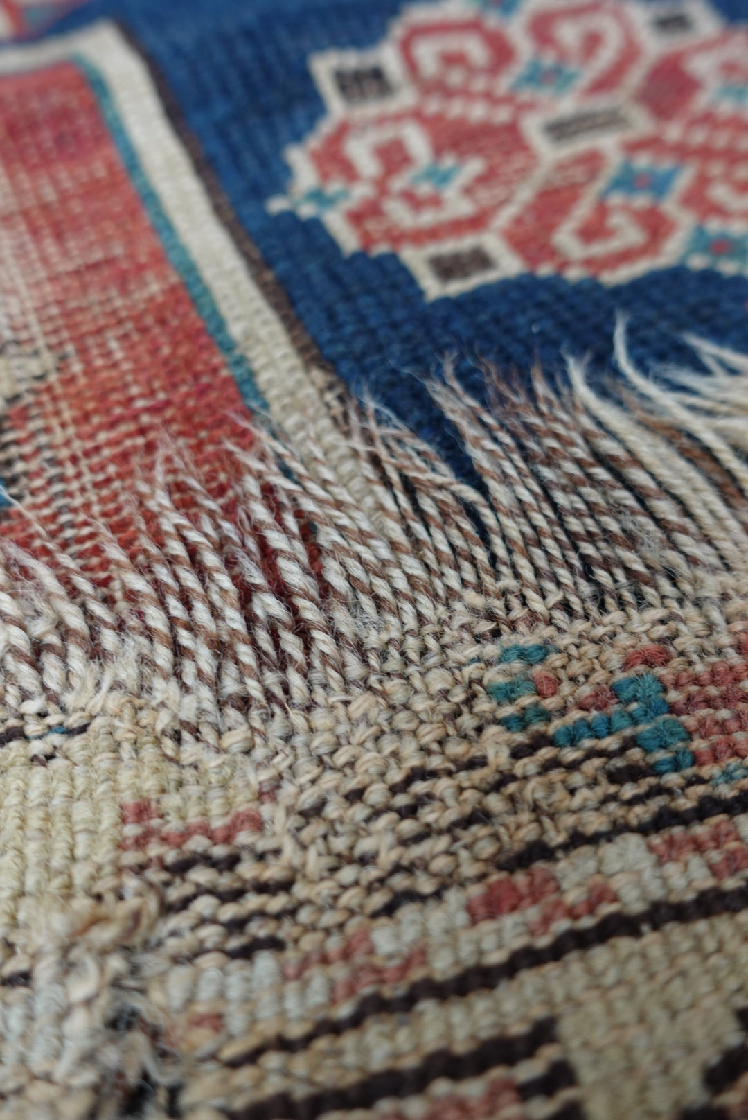 The Esra Vintage Rug