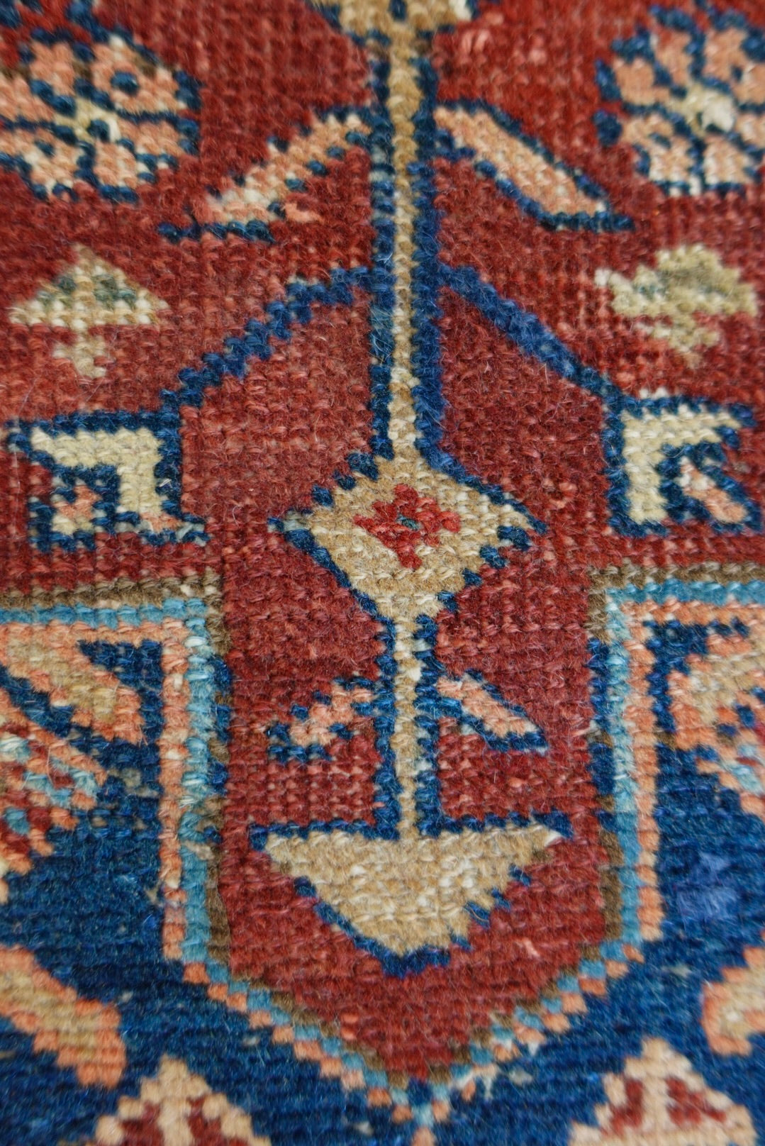 Semi-Antique Persian Serapi 3x5