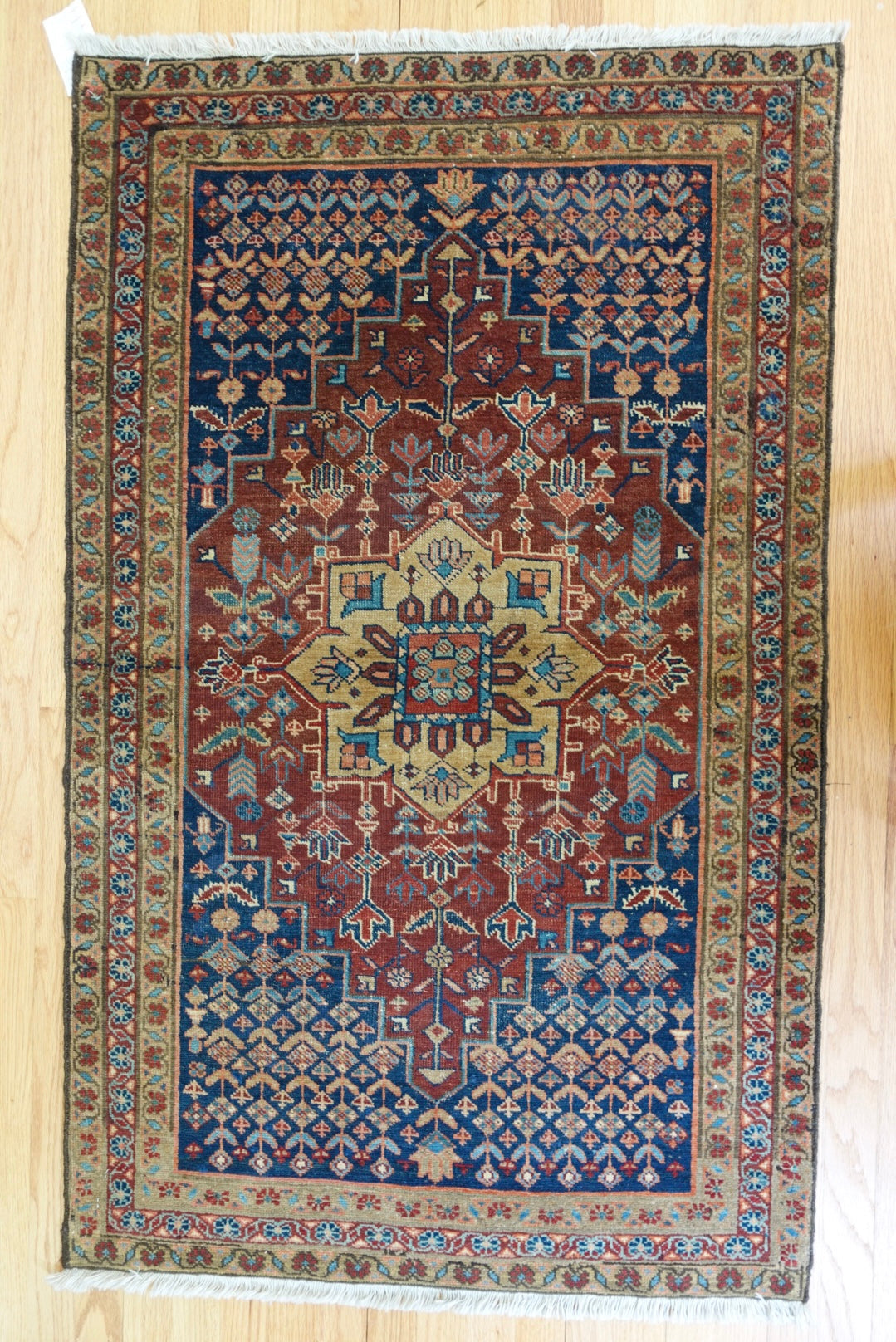 Semi-Antique Persian Serapi 3x5