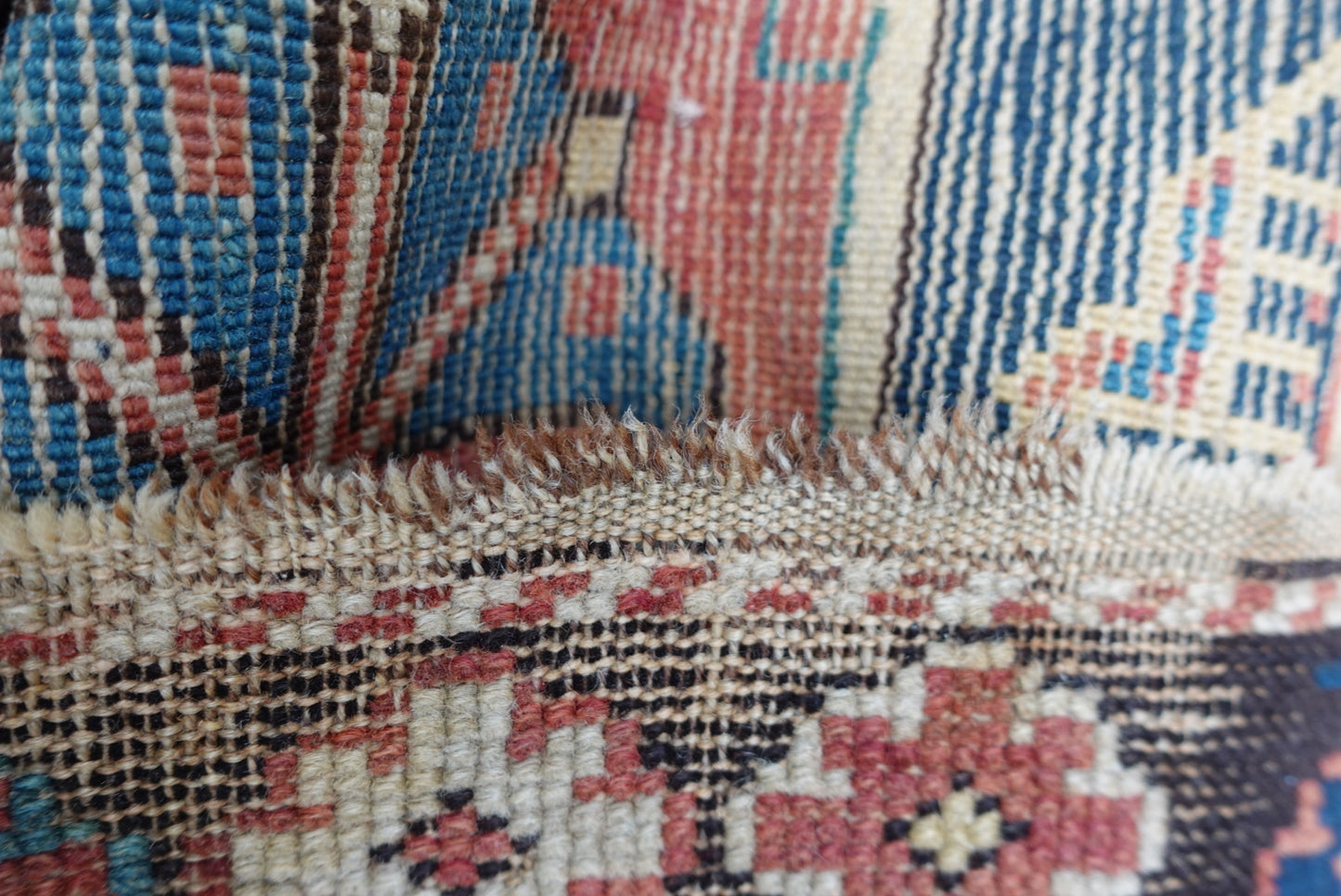 The Esra Vintage Rug